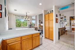 Manzanita Manor