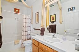 Manzanita Manor|Artistic Escape Near Downtown Paso