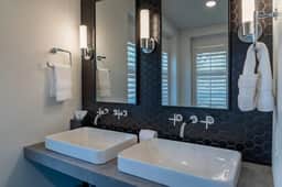 Oak & Vine Garden House | Luxury Wine Country Stay