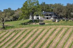 Vineyard House @ Oak and Vine Vineyard Estate