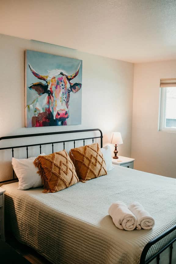 Forest & Vine - Hot tub and Pet Friendly!