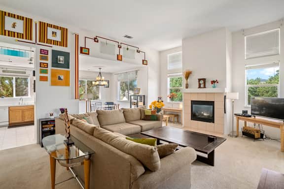 Manzanita Manor - Image 5