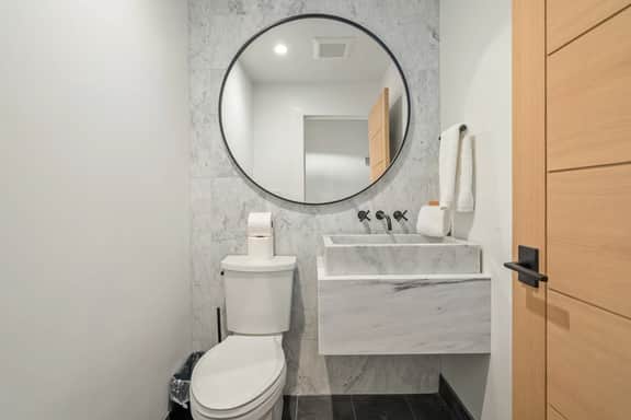 Oak & Vine Vineyard House | Sleeps 21 | Views