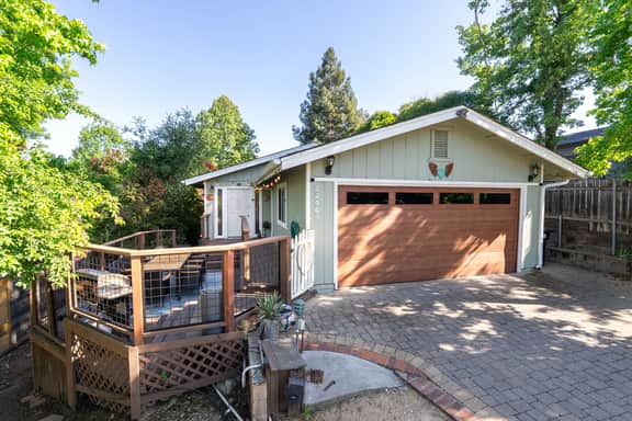 Somms by 15c | Hot Tub, Pets, Near SLO & Wineries