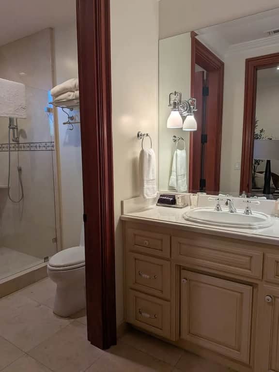 Jules Villa | Downstairs Estate Suite & Pool